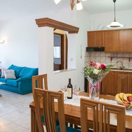 J&B Countryside Life Apartment Agios Matthaios  Ngoại thất bức ảnh